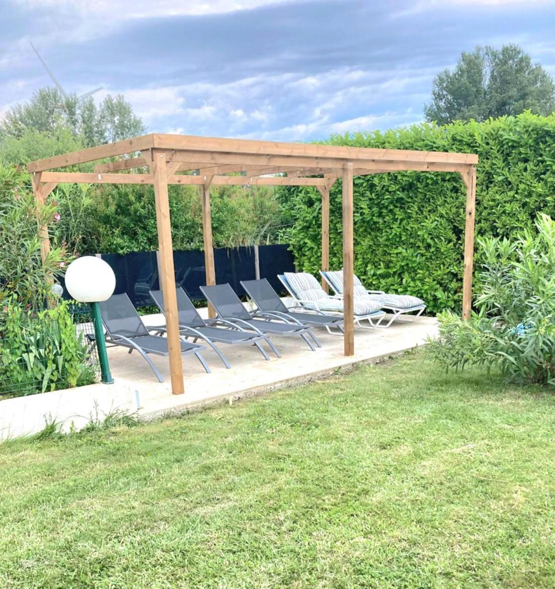 Au Calme, Confortable Avec Terrasse لو بوزين المظهر الخارجي الصورة